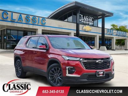 Used 2023 Chevrolet Traverse RS