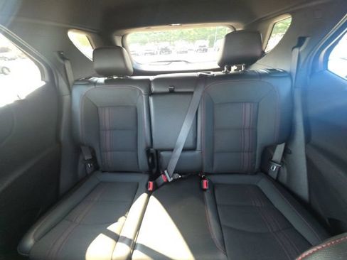Used 2024 Chevrolet Equinox RS AWD/4WD image 31