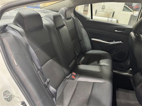 Used 2023 Nissan Altima 2.5 SR image 12