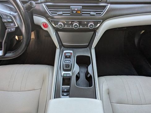Used 2018 Honda Accord EX-L image 22