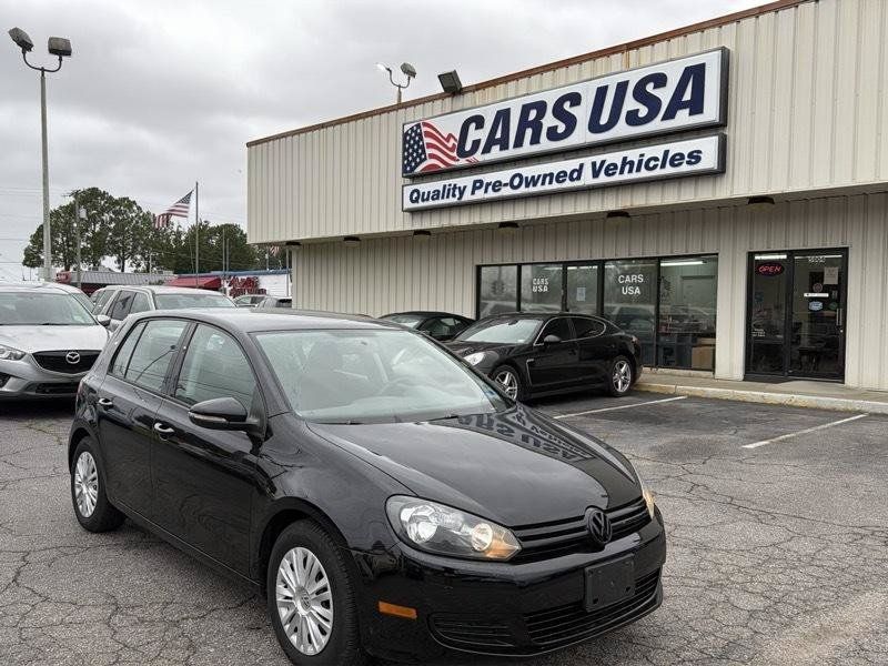 Used 2014 Volkswagen Golf 4-Door FWD image 7