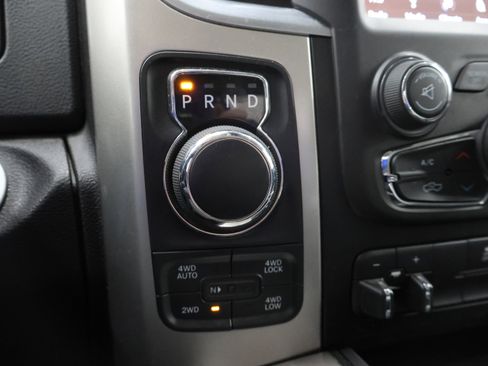 Used 2019 RAM 1500 Big Horn image 42