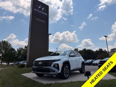 Used 2025 Hyundai Tucson SEL FWD image 1