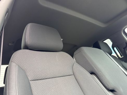 Used 2019 Chevrolet Silverado 1500 Custom Trail Boss w/ Custom Convenience Package image 19