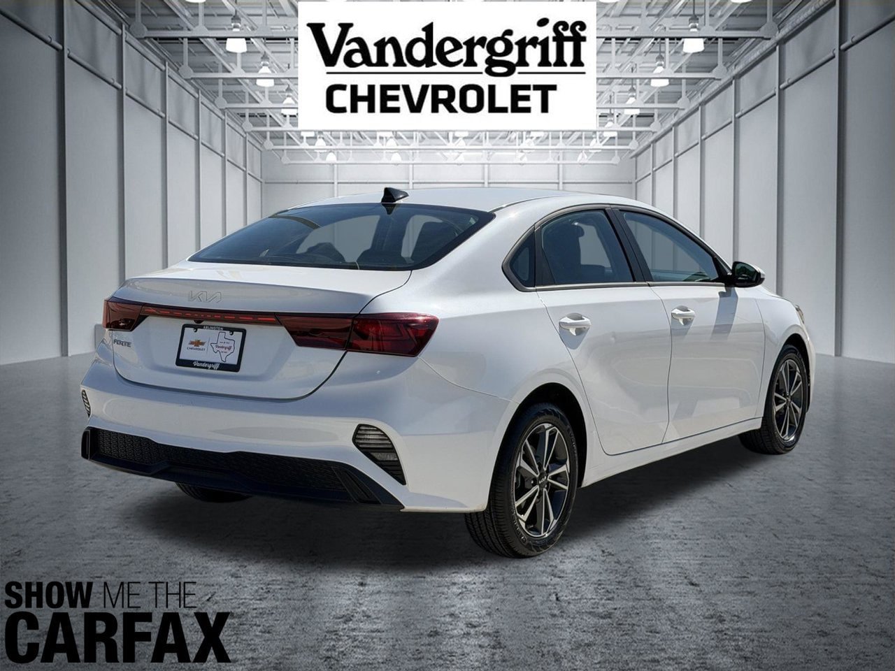 Used 2024 Kia Forte LXS FWD image 4