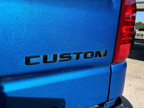 Used 2022 Chevrolet Silverado 1500 Custom w/ LPO, Dark Essentials Package image 17