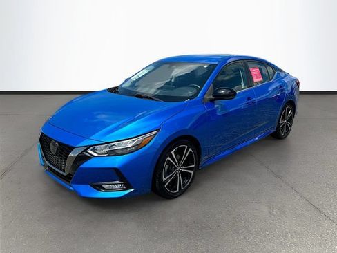 Certified 2023 Nissan Sentra SR FWD image 3