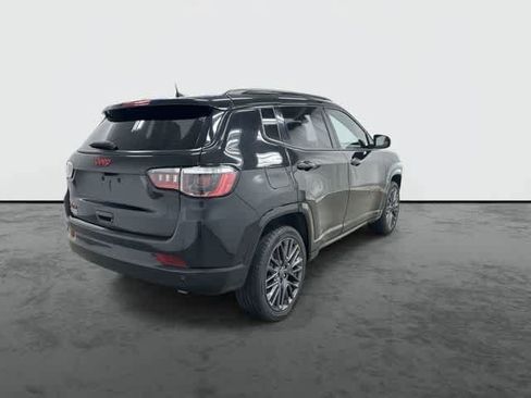 Used 2023 Jeep Compass Limited AWD/4WD image 3