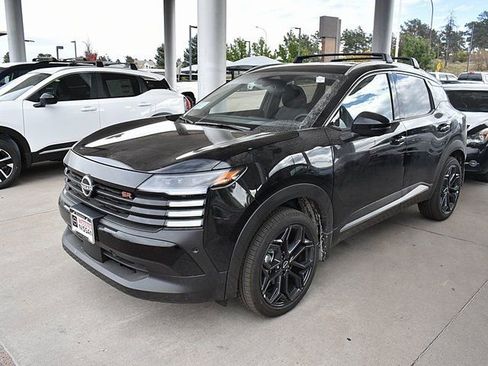 New 2026 Nissan Kicks SR w/ SR Premium Package image 14