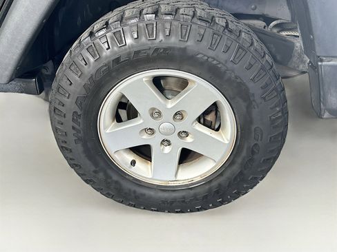 Used 2016 Jeep Wrangler Unlimited Sport w/ Quick Order Package 24S image 11