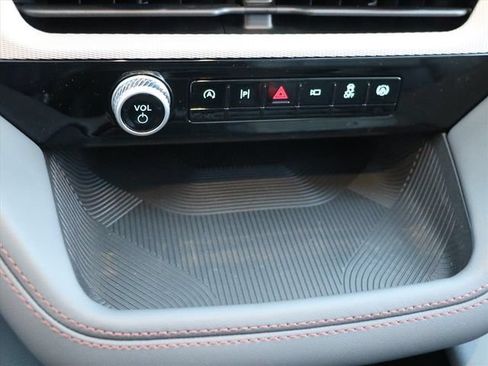 New 2026 Ford Explorer Active w/ Active Comfort Package AWD/4WD image 22