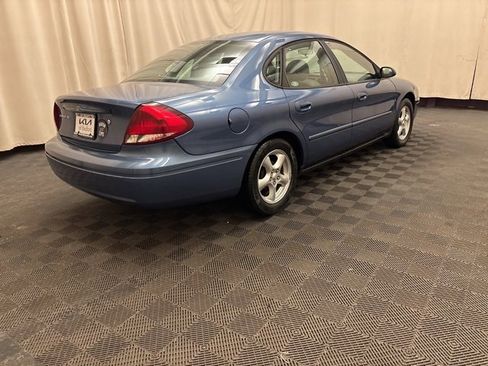 Used 2004 Ford Taurus SE image 5