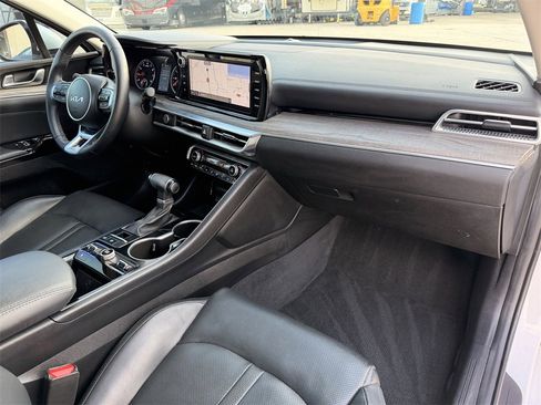 Used 2023 Kia K5 EX image 29