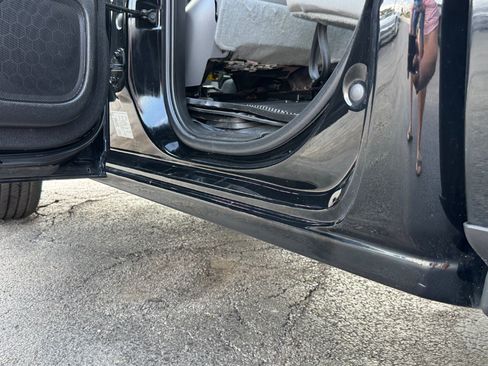 Used 2019 Chevrolet Silverado 1500 Custom w/ Custom Convenience Package AWD/4WD image 15
