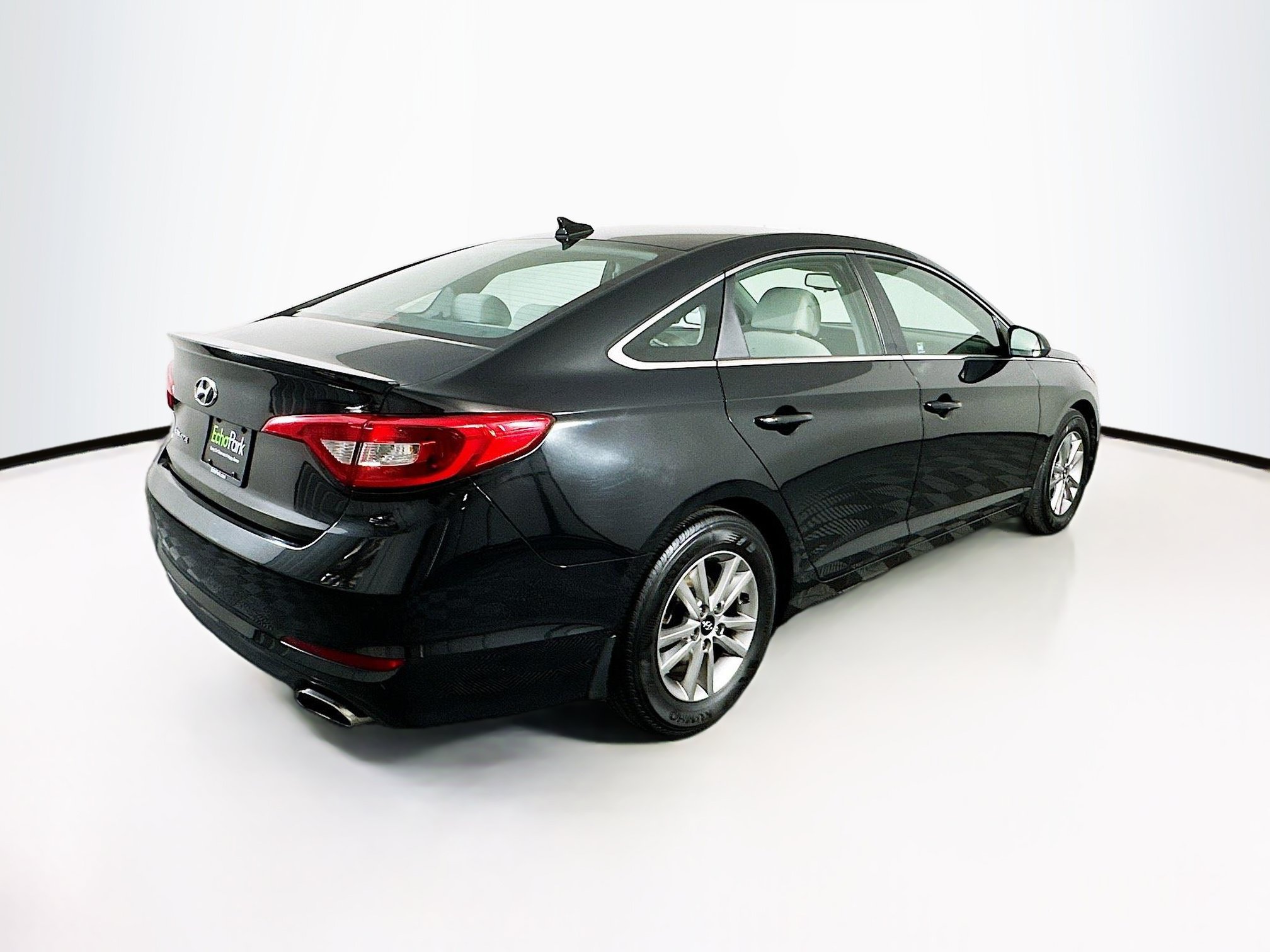 Used 2017 Hyundai Sonata SE FWD image 9