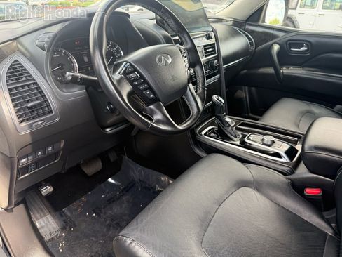 Used 2024 INFINITI QX80 Luxe image 11