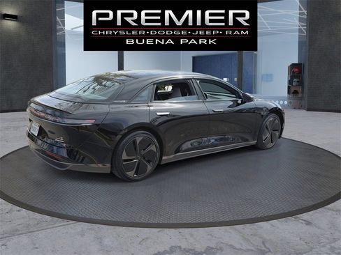 Used 2024 Lucid Air Touring image 8