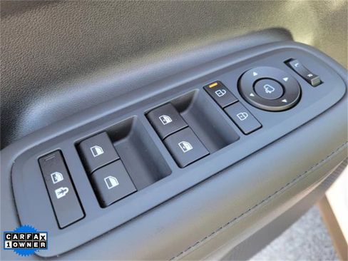 Used 2024 Hyundai Santa Fe Limited image 21