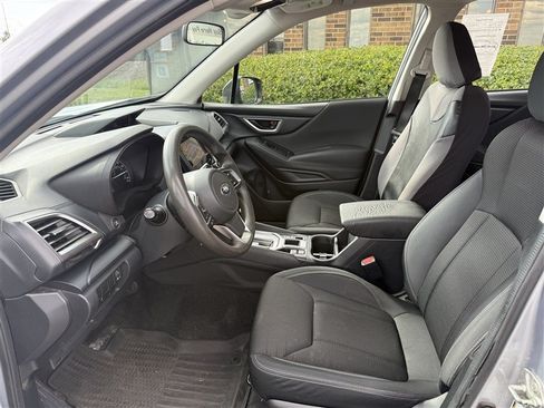 Used 2019 Subaru Forester w/ Alloy Wheel Package AWD/4WD image 5