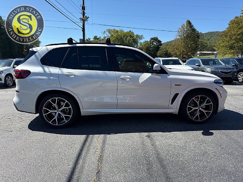 Used 2022 BMW X5 xDrive45e AWD/4WD image 7