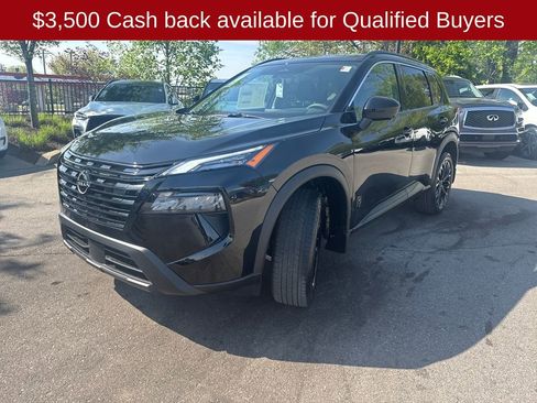 New 2026 Nissan Rogue SV FWD image 3