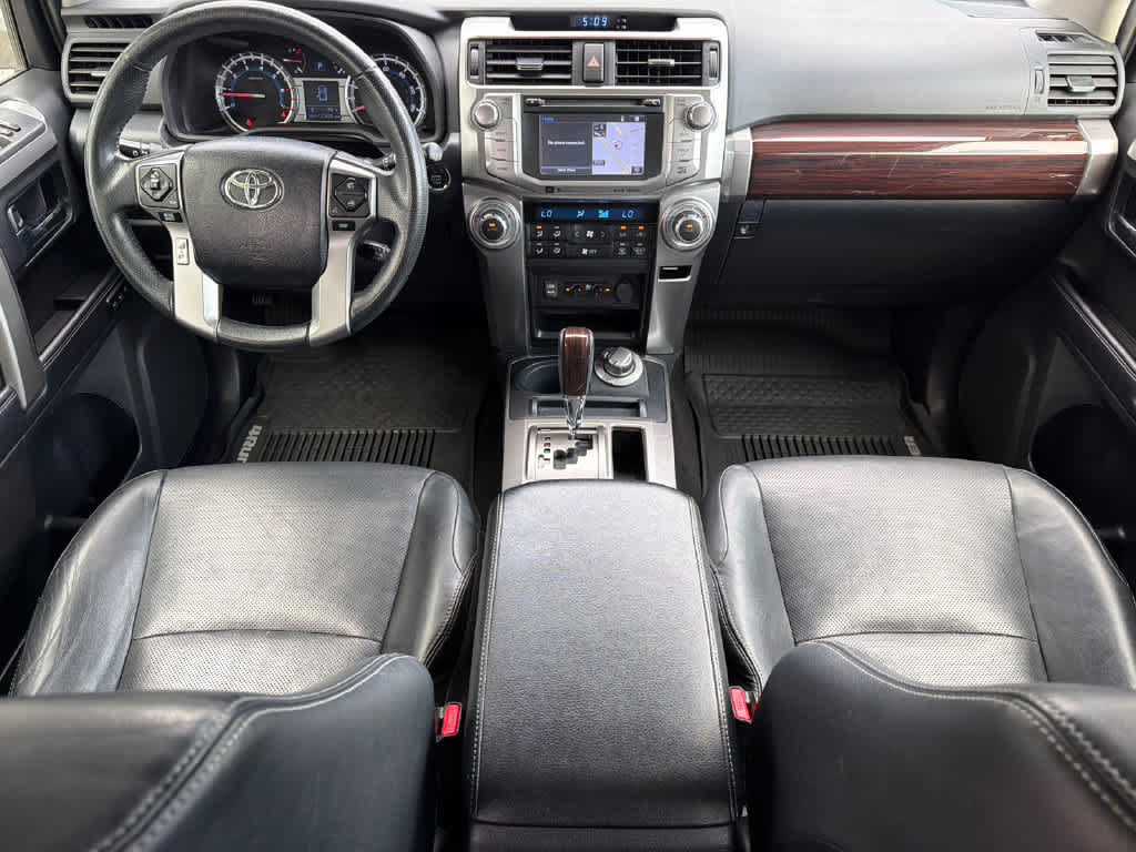 Used 2018 Toyota 4Runner Limited AWD/4WD image 24