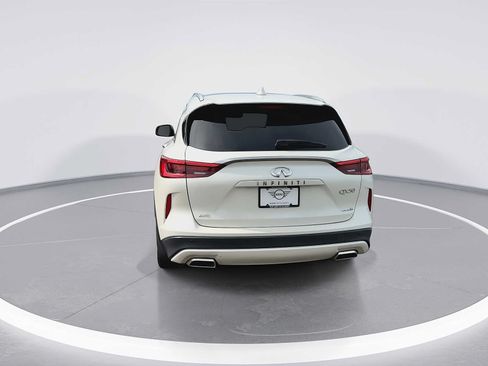 Used 2020 INFINITI QX50 Essential w/ Edition 30 Package AWD/4WD image 7