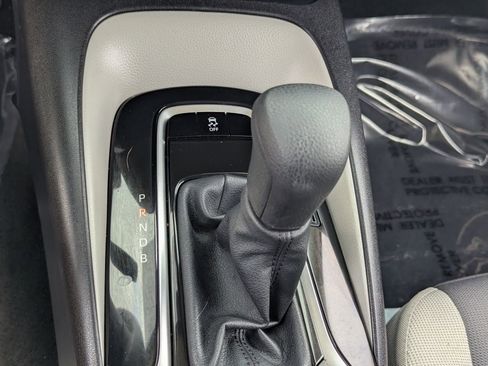 Used 2024 Toyota Corolla LE FWD image 18