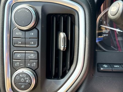 Used 2019 GMC Sierra 1500 Denali w/ Denali Ultimate Package AWD/4WD image 12