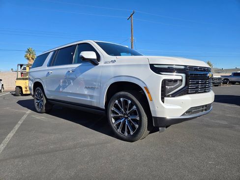 New 2025 Chevrolet Suburban High Country image 1