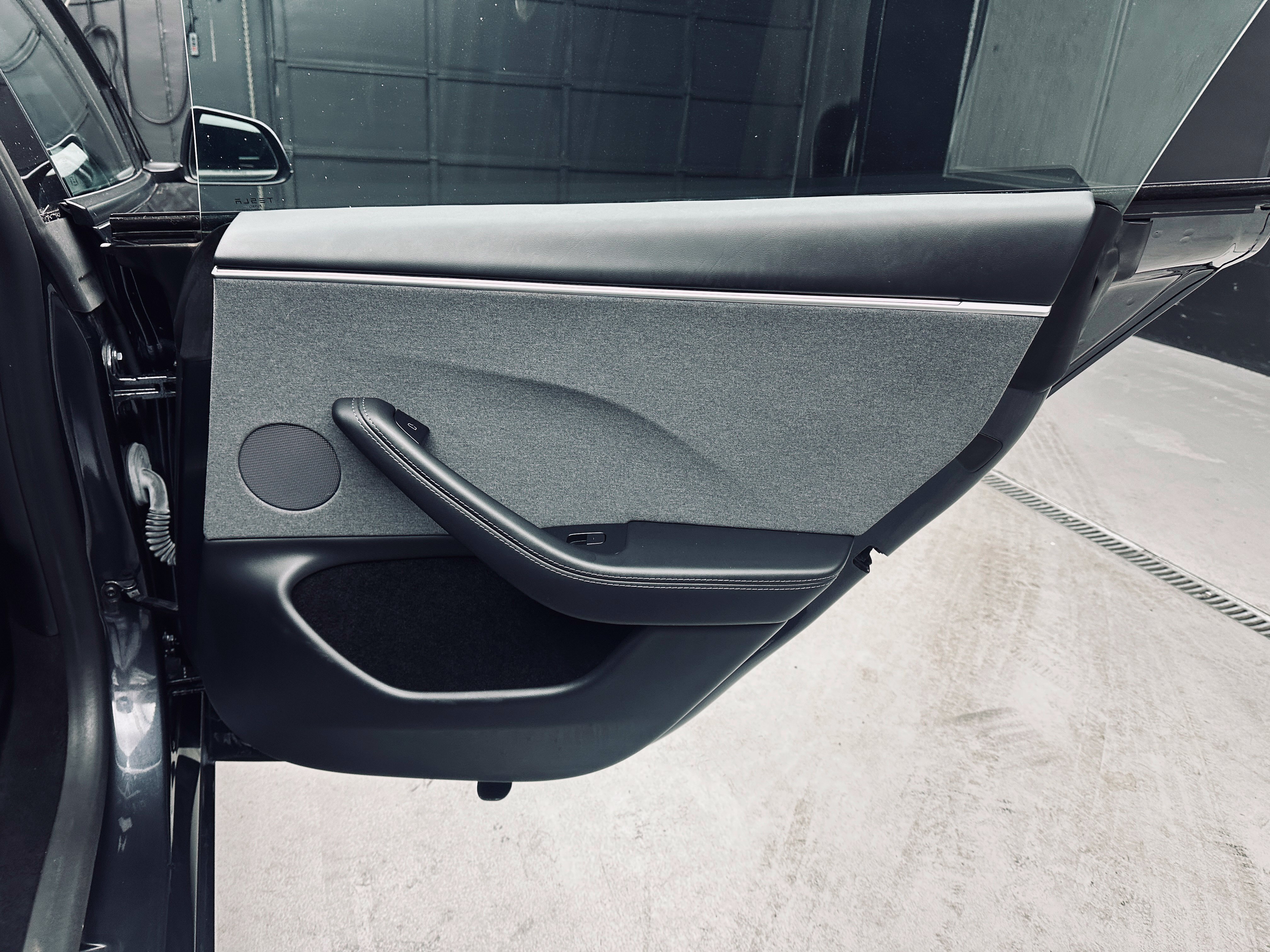 Used 2024 Tesla Model 3 Long Range RWD image 25