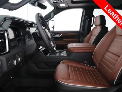 Used 2026 GMC Sierra 2500 Denali Ultimate w/ LPO, GMC Protection Package AWD/4WD image 17