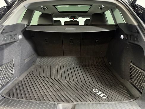 Used 2025 Audi Q6 e-tron Premium w/ Convenience Package AWD/4WD image 29