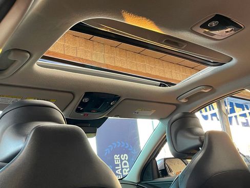 Used 2024 Kia Niro Wave w/ Wave Preserve Package image 20