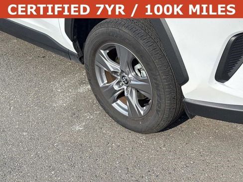 Used 2025 Toyota RAV4 XLE image 7