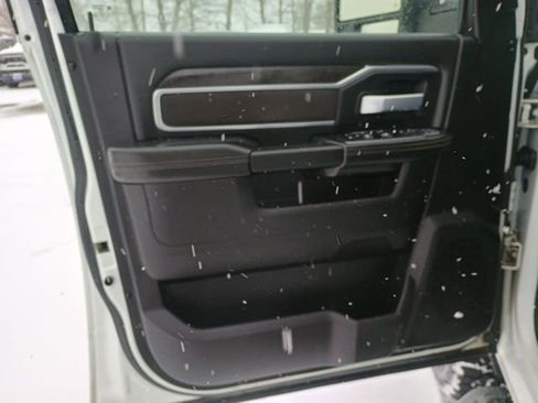 Used 2024 RAM 2500 Big Horn image 23