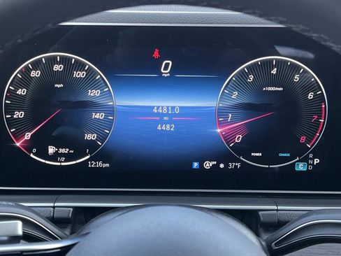 Used 2025 Mercedes-Benz GLE 350 4MATIC image 35