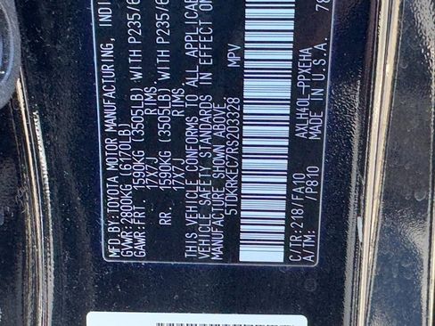 Certified 2024 Toyota Sienna LE image 26