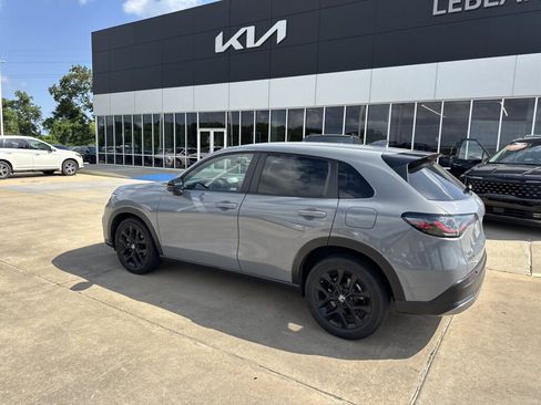 Used 2024 Honda HR-V Sport image 14