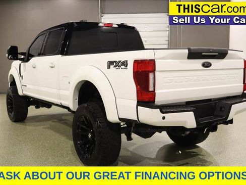 Used 2022 Ford F250 Lariat w/ Black Appearance Package AWD/4WD image 5