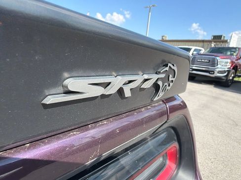 Used 2022 Dodge Challenger SRT Hellcat RWD image 5