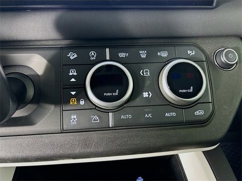 New 2025 Land Rover Defender 110 S image 17