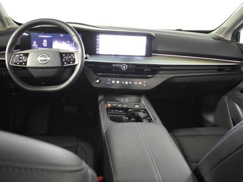 Used 2025 Nissan Murano SL AWD/4WD image 30