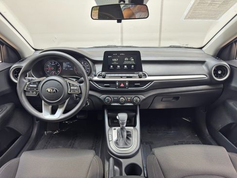 Used 2021 Kia Forte LXS FWD image 11
