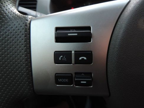 Used 2021 Nissan Frontier SV image 28