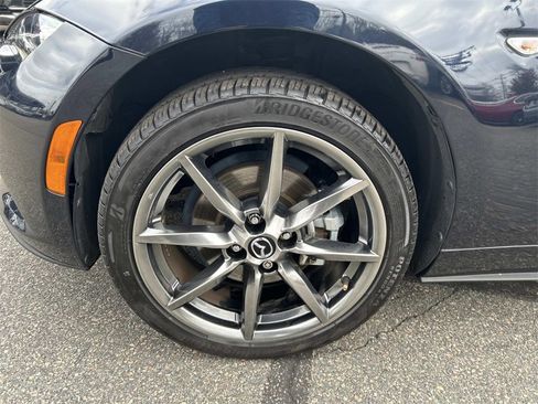Used 2022 MAZDA MX-5 Miata RF Grand Touring image 9