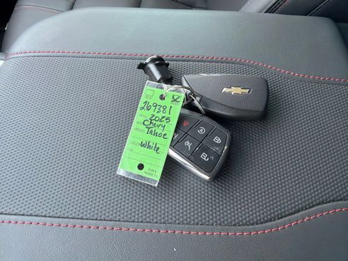 Used 2025 Chevrolet Tahoe RST w/ Comfort Package RWD image 39