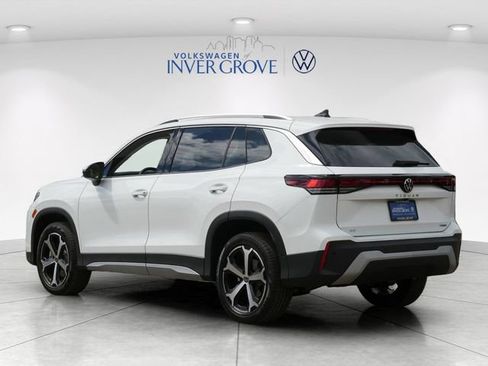 New 2026 Volkswagen Tiguan SE AWD/4WD image 3