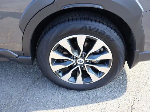 Certified 2025 Subaru Outback Limited w/ Popular Package #2 image 41