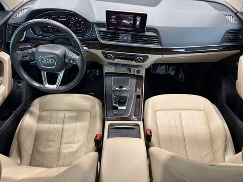 Used 2019 Audi Q5 2.0T Premium Plus w/ Premium Plus Package AWD/4WD image 16